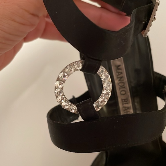 Manolo Blahnik black satin heels size 9 1/2 - Picture 10 of 12